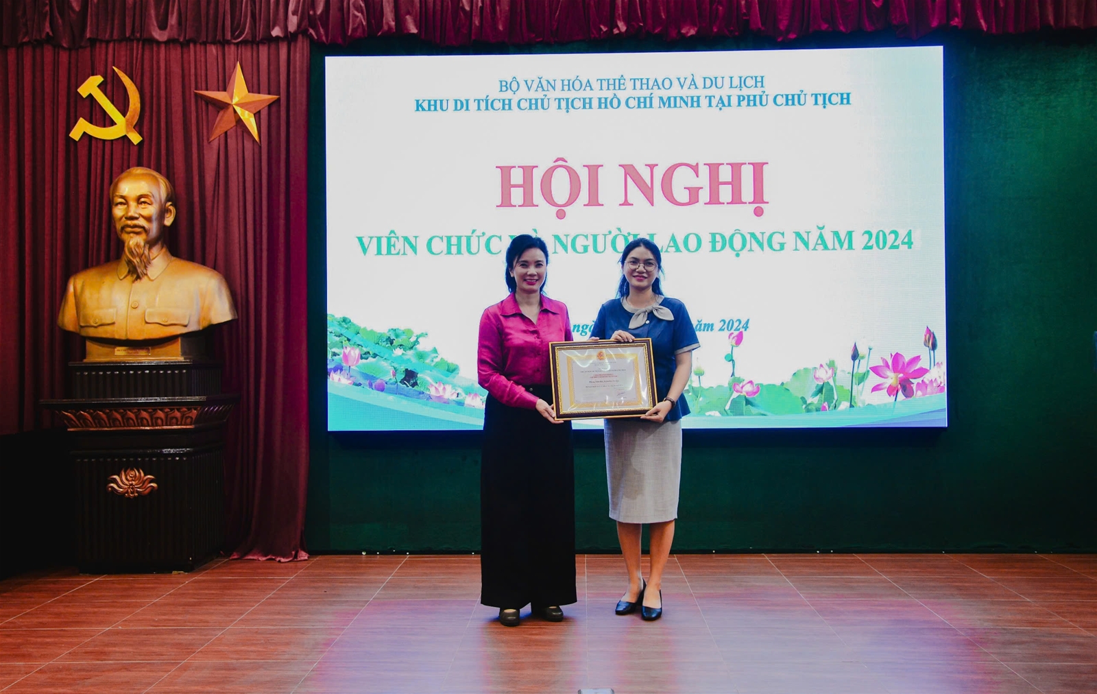Hội nghị viên chức và người lao động năm 2024 tại Khu Di tích Chủ tịch Hồ Chí Minh tại Phủ Chủ tịch, ngày 5/12/2024