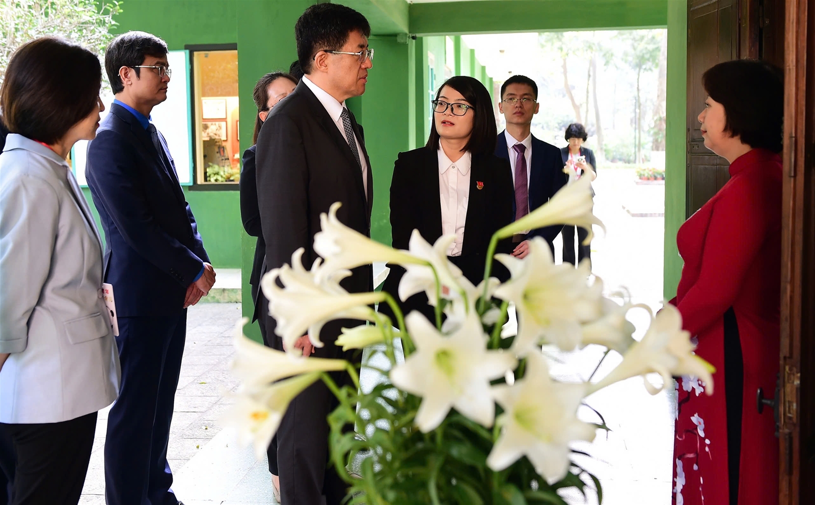 Bí thư thứ nhất Trung ương Đoàn Việt Nam và Trung Quốc thăm Khu Di tích Chủ tịch Hồ Chí Minh tại Phủ Chủ tịch, ngày 15/4/2025